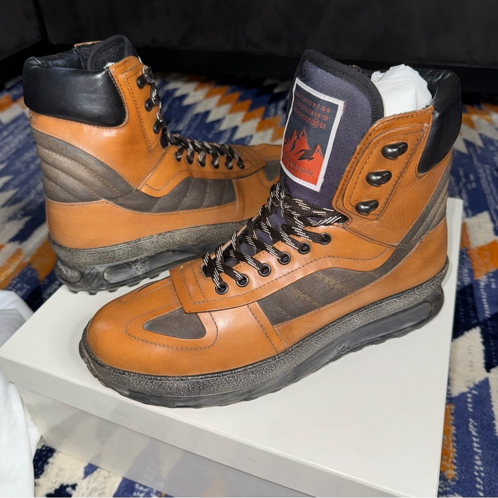MAISON MARGIELA MENS CLIMBER HIKER LEATHER SNEAKER BOOTS WITH BOX BROWN SIZE44